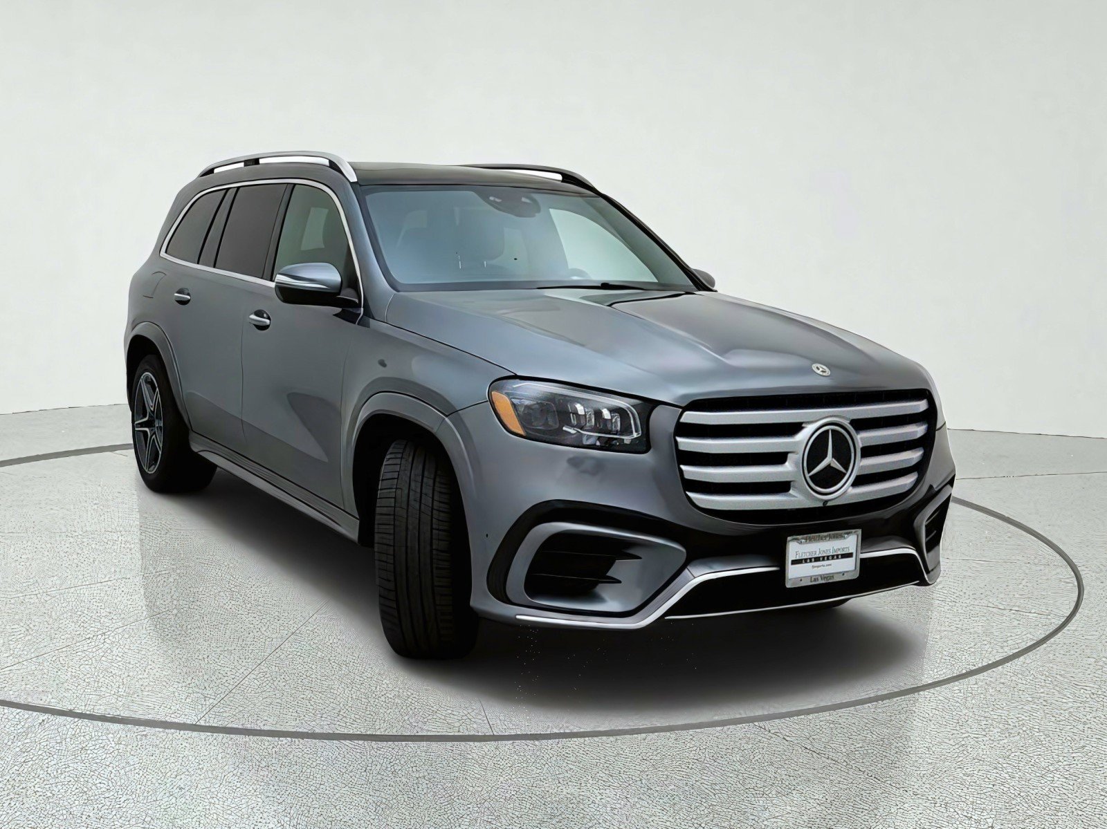 Used 2024 Mercedes-Benz GLS 450 4MATIC image 4