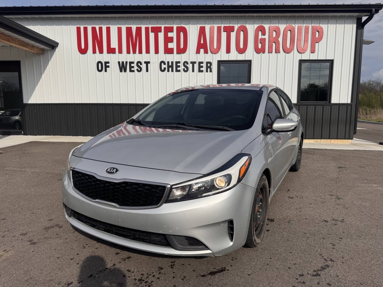 Used 2017 Kia Forte LX FWD image 1