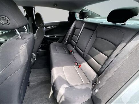 Used 2024 Chevrolet Malibu LT FWD image 21
