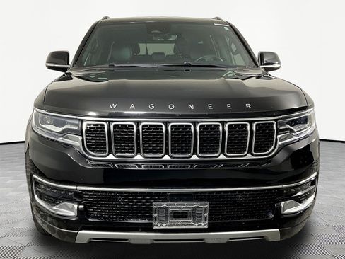 Used 2022 Jeep Wagoneer Series II AWD/4WD image 2