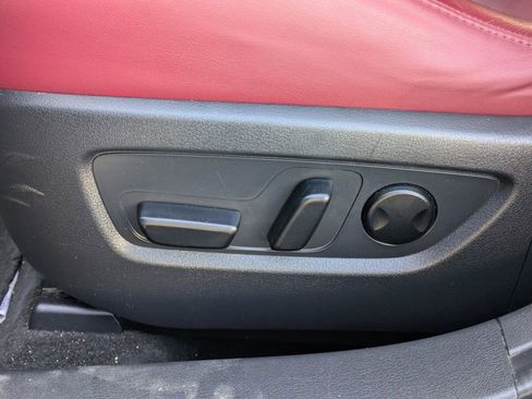 Used 2024 MAZDA CX-30 AWD 2.5 S w/ Preferred Package image 25