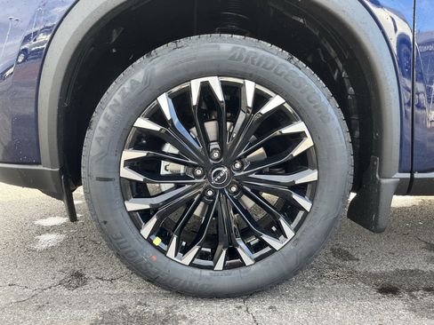 New 2026 Nissan Rogue SV image 12