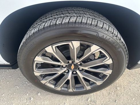 Used 2026 Chevrolet Tahoe High Country image 16