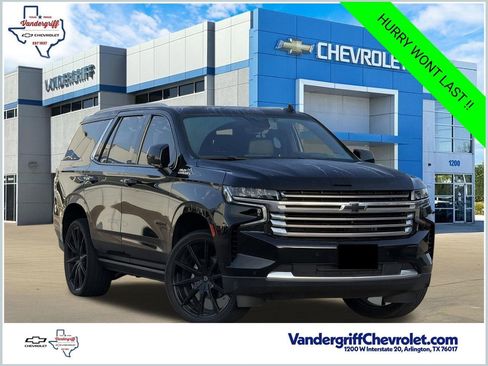 Certified 2024 Chevrolet Tahoe High Country AWD/4WD image 1