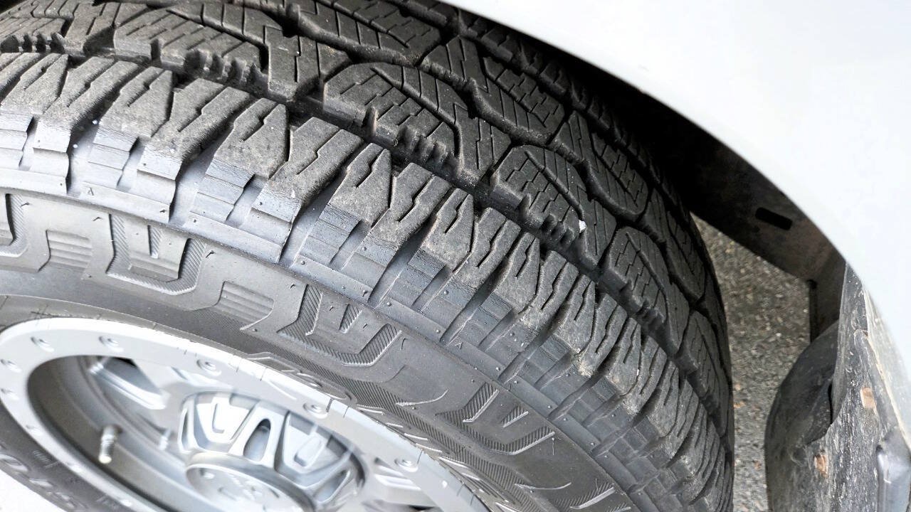 Used 2007 Toyota 4Runner SR5 AWD/4WD image 49