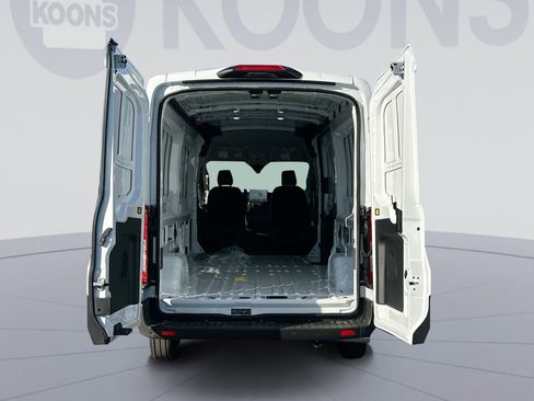 New 2026 Ford Transit 250 148 Medium Roof image 33