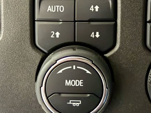 Certified 2025 Chevrolet Silverado 1500 RST w/ Z71 Off-Road Package image 25