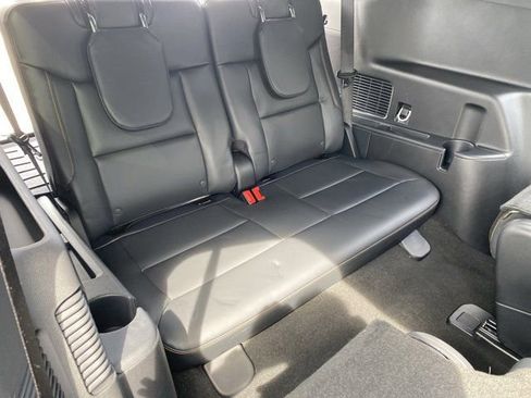 Used 2026 Ford Explorer Tremor w/ Tremor Convenience Package image 11