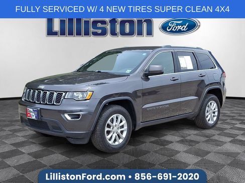 Used 2021 Jeep Grand Cherokee Laredo AWD/4WD image 1