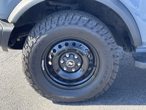 Used 2023 Ford Bronco Black Diamond image 10