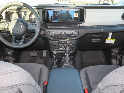 New 2026 Jeep Gladiator Sport image 20