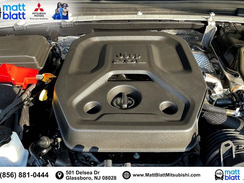 Used 2024 Jeep Wrangler Unlimited Sahara image 32