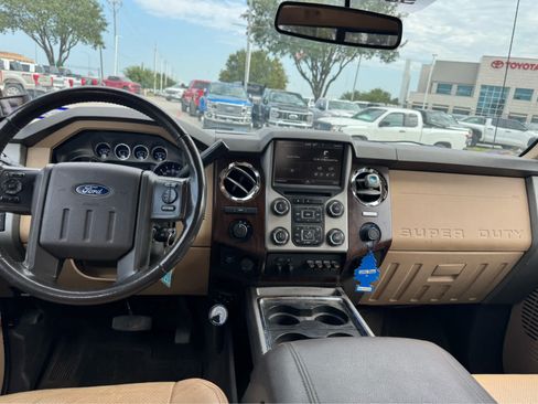 Used 2015 Ford F350 Lariat w/ Lariat Ultimate Package AWD/4WD image 6