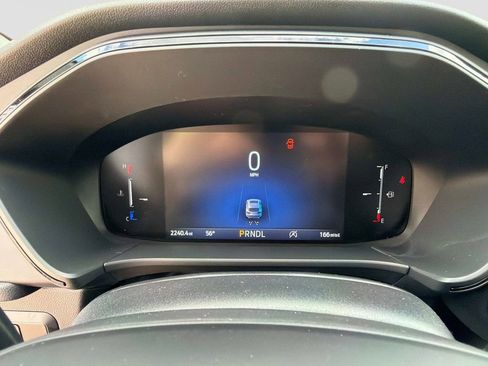 Used 2025 Ford Escape ST-Line w/ Cold Weather Package AWD/4WD image 28