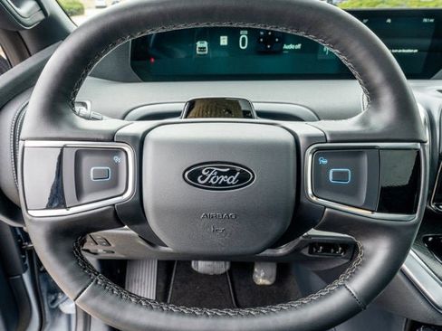 New 2026 Ford Expedition Platinum w/ Stealth Performance Package AWD/4WD image 40