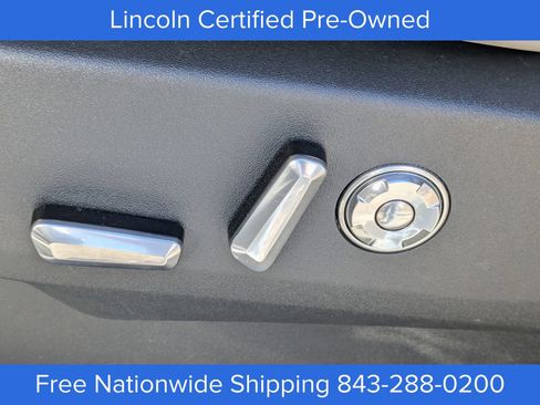 Certified 2025 Lincoln Navigator Reserve image 22