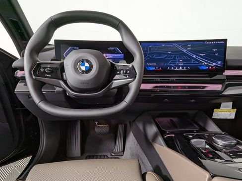 New 2027 BMW 530i xDrive AWD/4WD image 17