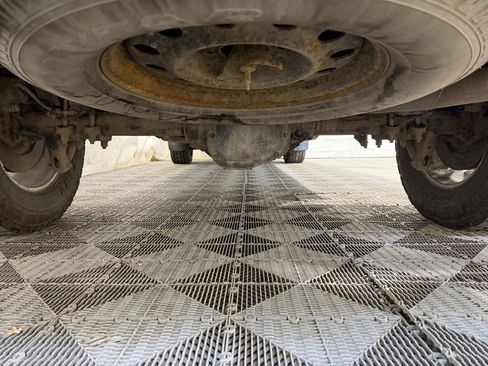 Used 2010 Ford F150 Lariat image 18