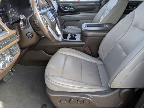 Used 2021 GMC Yukon SLT w/ SLT Luxury Plus Package image 21