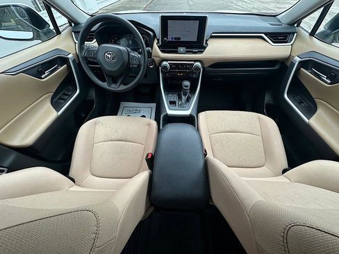 Certified 2025 Toyota RAV4 XLE image 16