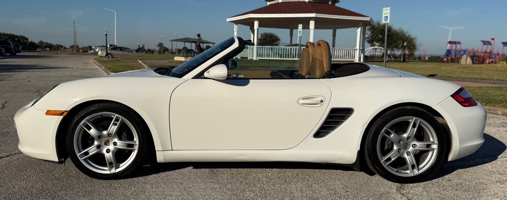 Used 2006 Porsche Boxster RWD image 8