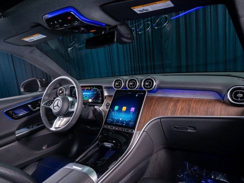 New 2026 Mercedes-Benz GLC 300 image 4