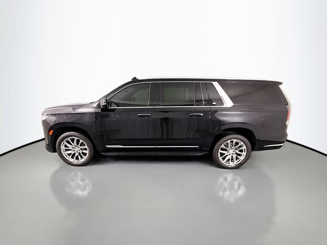 Used 2022 Cadillac Escalade ESV Premium Luxury w/ LPO, Radiant Package AWD/4WD image 4