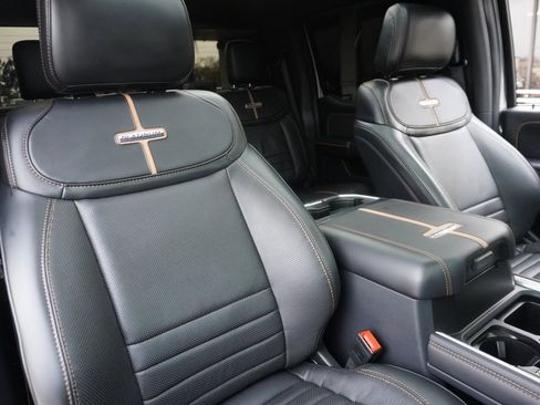 Certified 2024 Ford F250 Platinum image 28