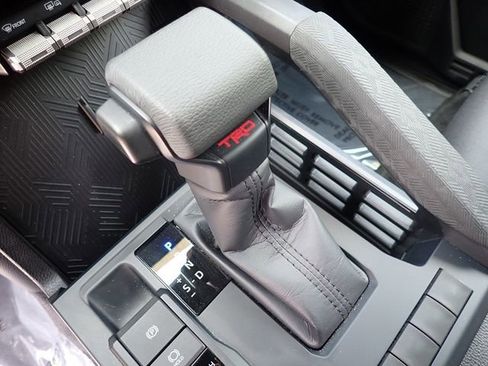 Certified 2026 Toyota Tacoma TRD Sport AWD/4WD image 23