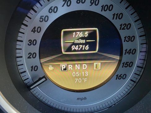 Used 2012 Mercedes-Benz C 250 Sedan image 16