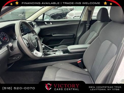 Used 2023 Kia K5 LXS image 12