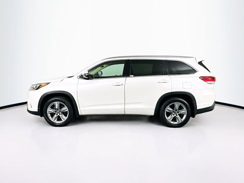 Used 2018 Toyota Highlander Limited image 4