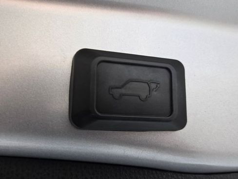 Used 2021 Toyota RAV4 XLE Premium FWD image 13