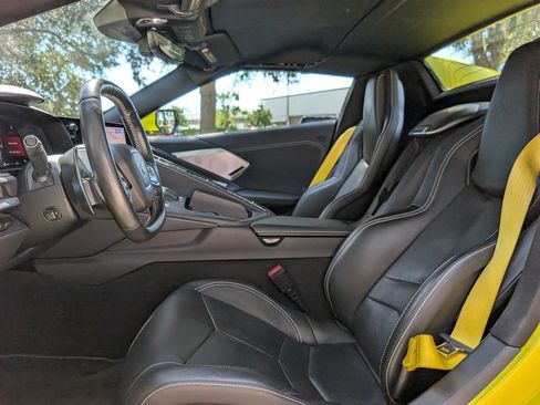 Used 2022 Chevrolet Corvette Stingray Preferred Conv w/ Z51 Performance Package RWD image 14