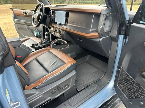 Used 2024 Ford Bronco Outer Banks image 22