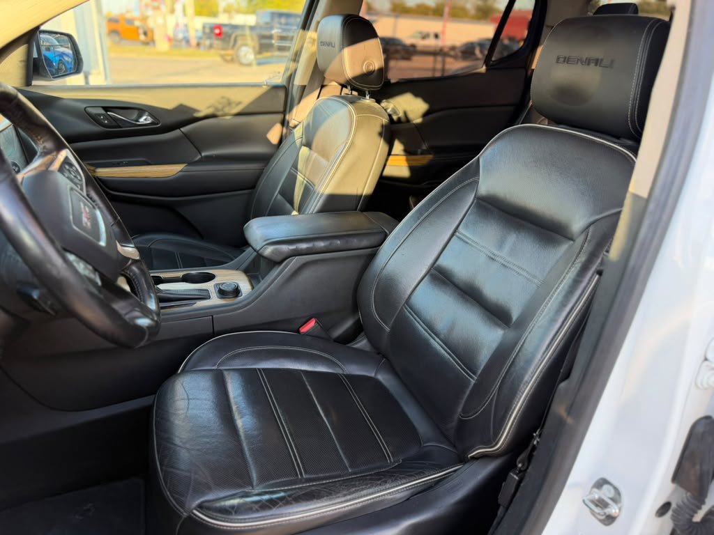 Used 2017 GMC Acadia Denali AWD/4WD image 14