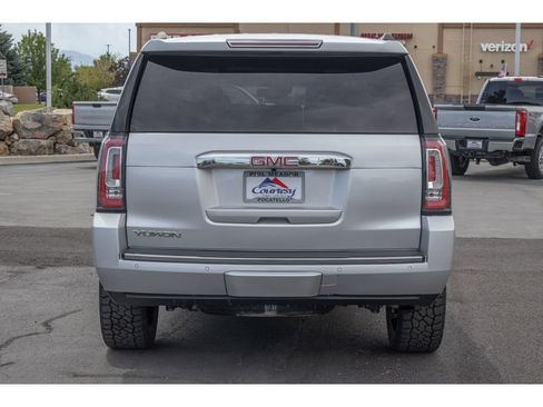 Used 2019 GMC Yukon Denali w/ Denali Ultimate Package AWD/4WD image 4