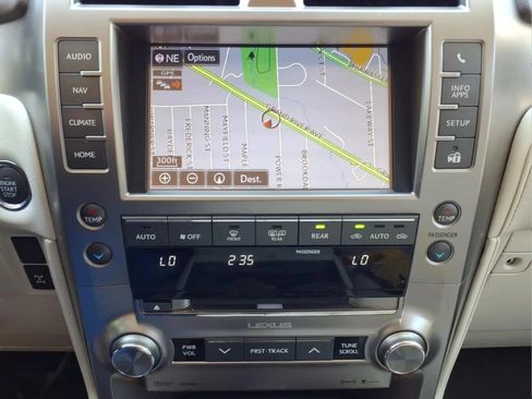 Used 2019 Lexus GX 460 Premium w/ Premium Package AWD/4WD image 17