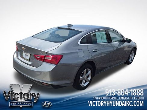 Used 2024 Chevrolet Malibu LT FWD image 6