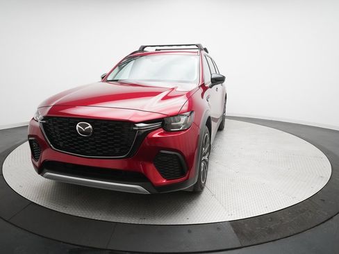 Certified 2025 MAZDA CX-70 Plug-In Hybrid w/ Premium Pkg image 34