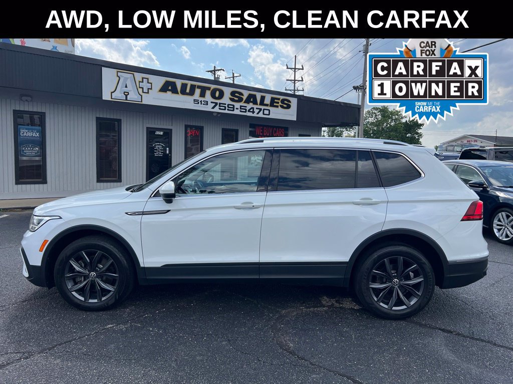 Used 2022 Volkswagen Tiguan SE AWD/4WD image 1