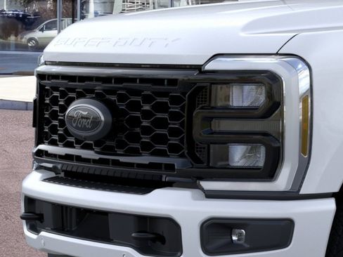 New 2026 Ford F350 Lariat w/ Black Appearance Package AWD/4WD image 18