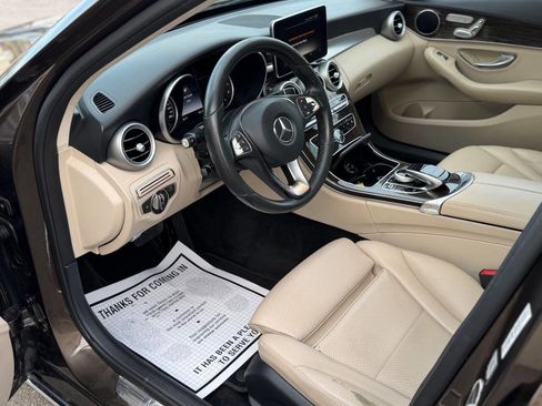 Used 2016 Mercedes-Benz C 300 4MATIC Sedan image 9