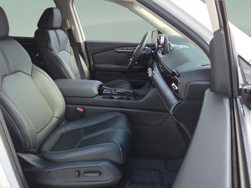 Used 2023 Honda Pilot EX-L image 19