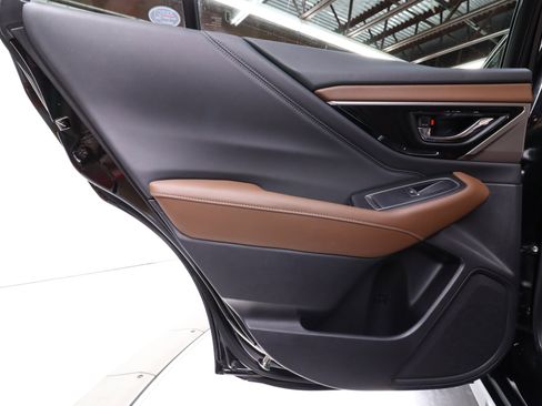 Used 2020 Subaru Outback Touring image 19