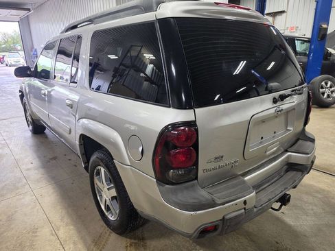 Used 2005 Chevrolet TrailBlazer EXT 4WD w/ LS Preferred Equipment Group image 6