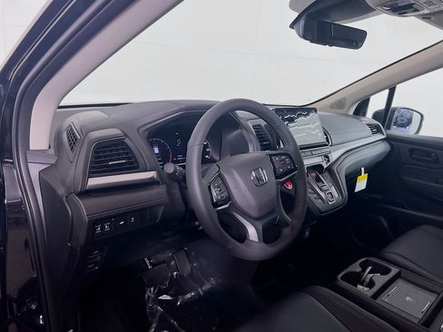 New 2026 Honda Odyssey EX-L image 8