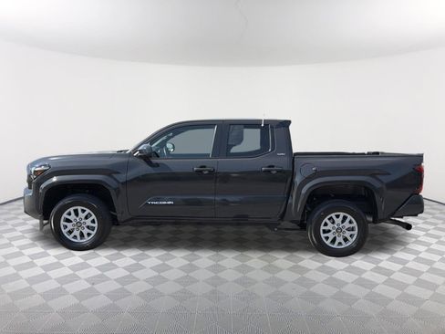 Certified 2025 Toyota Tacoma SR5 image 14