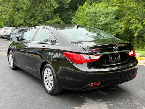 Used 2011 Hyundai Sonata GLS FWD image 5