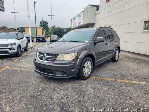 Used 2017 Dodge Journey SE w/ Flexible Seating Group FWD image 9